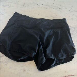 Vintage lululemon shorts size 6 black